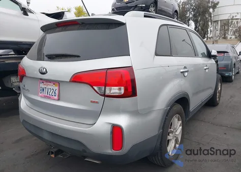 2014 Kia Sorento Lx из США, поврежденный, VIN 5XYKTCA63EG516357